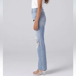 TRIARCHY Ms. Triarchy High Rise Distressed Destroyed Knee Straight Leg Jeans 29